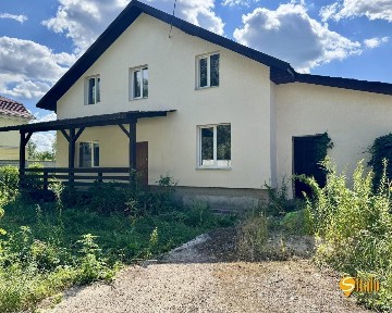 Продаж будинку 250 м², 182-я Садовая вул.