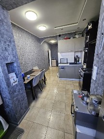 Продам двокімнатну квартиру. Свіжий ремонт, техніка, меблі