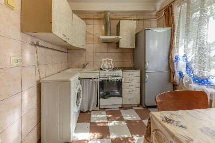 Продажа 3-комнатной квартиры 58 м², Евгения Сверстюка ул., 8А