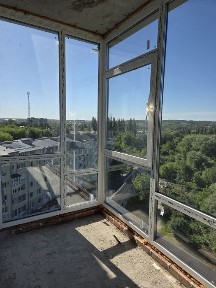 2к. кв 67м. кв. з переоформленням та дизайнерським проектом. Власник!