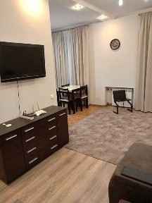 2к. квартира, вул. Ю. Іллєнка, метро 