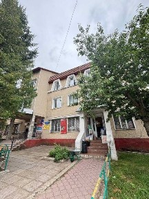 Продаж торгово-офісного центру в м. ТлумачM