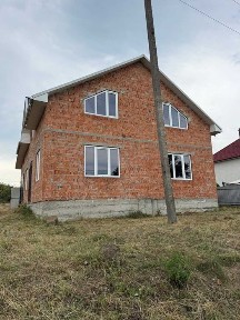 Продається просторий будинок із великим потенціалом! в Садгорі