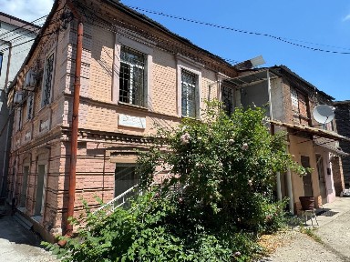 Продаж 4-кімнатної квартири 90 м², Юрія Савченка вул.