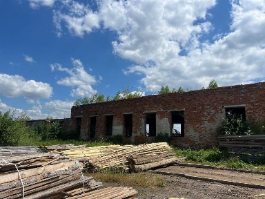 Нежитлова будівля