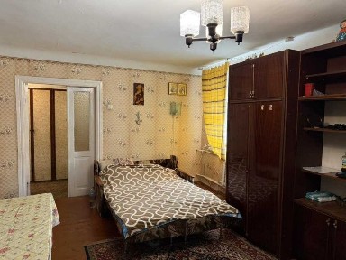 Частина будинку в районі 5-ї школи 63 кв. м