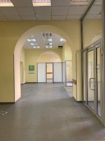 Центр, аренда фасада на дерибасовской под офис, банк.