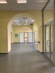 Центр, аренда фасада на дерибасовской под офис, банк.