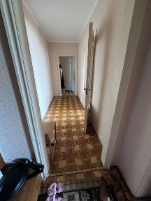 Терміново продам 3 кімнатну вулиця Молодіжна