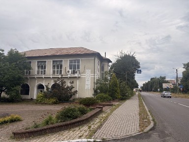 Продам нежитлові приміщеня та споруди 832 м2