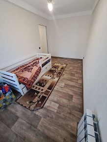 Продам 3-к квартиру 53 м² с хорошим ремонтом на Б. Хмельницкого - 4-й этаж, «Заходи и живи»! Документы готовы!