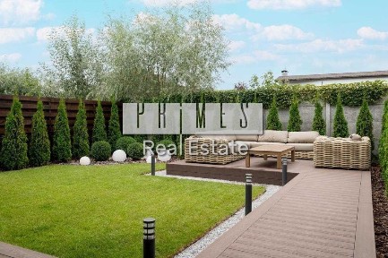 Оренда таунхауса у стилі Hi-tech, КМ Montana Village, Козин