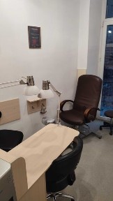 Оренда зміни в кабінеті манікюру біля Нікольського