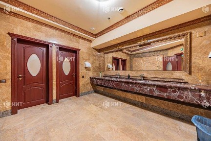 Офіс 780м2 Центр (м. Ярослава Мудрого, ул. Михаила Семенко 6) 136682