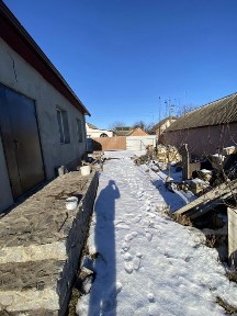 Продам будинок 11х11 територія 7сот