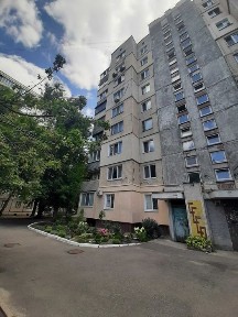 Продам квартиру на 2му поверсі, Бориславська 70, Відрадний масив