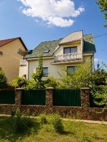 Будинок 270 м²