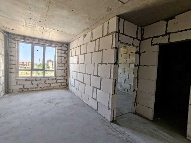 В продаже большая однокомнатная квартира в пятиэтажном новострое с лифтом, газом со своей кладовкой и АГВ под Одессой