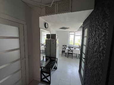 Продаж 1-кімнатної квартири 30 м², Слави, 4
