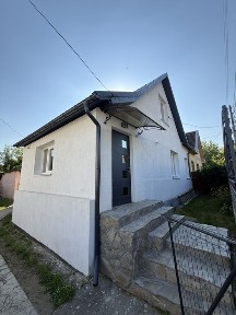 Продаж 3-кім квартири у будинку