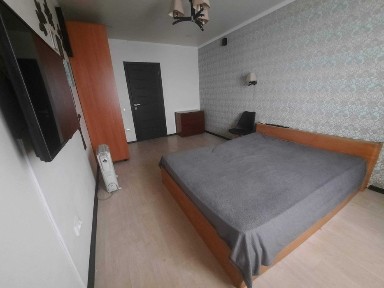 Продаж 3 кімнатна квартира в центрі міста по вул Бизова