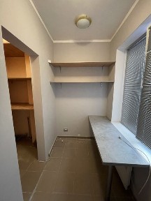 Оренда комерційного приміщення Фасад 6 м2, Петрівський квартал Власник