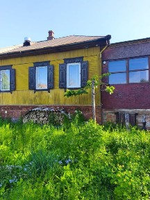 Продаж Частина будинку біля центру