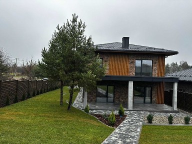 Преміальний будинок в Гореничах