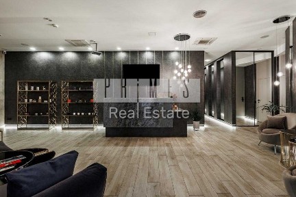 Продажа фасадного помещения 278м2, готовой клиники Feel Clinic, ул. Иоанна Павла II, 6/1, Киев