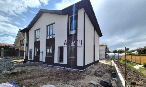 Продаж дуплекса 120 кв. м. 3 сотки, окремий заїзд, Святопетрівське
