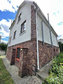 Продаж 3 поверхового будинку з гаражем і ділянкою на 16 соток, 99.8 кв. м, 5 кімнат, на 5-й пр. Бурштиновий • ID 34653422