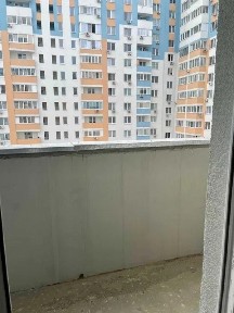 Київ, Сергія Данченка вул., 32А