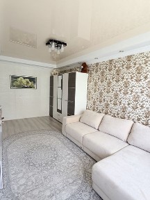 Продаж 2-х кімнатноі квартири в районі гідропарку (ВЛАСНИК)