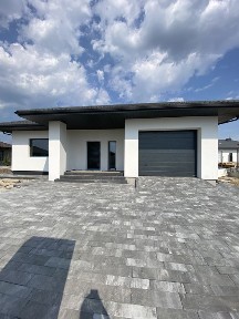 Продаж будинку з гаражем у Рованцях преміум будівництво Монолітне перекриття