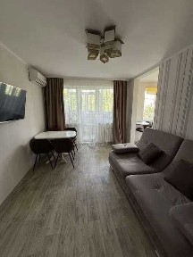 Продаж 3к квартири 57.9 кв. м на пр. Стадіонний 4 • ID 34601686