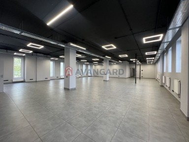 Срочно. Сдам офис 245м. кв. БЦ Комфорт Сити. 86300грн