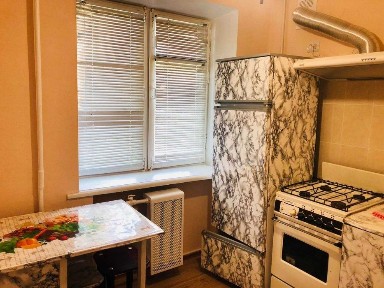 Продается 2-х комн. квартира в кирпичном доме по ул. Героев Крут (12 Апреля)