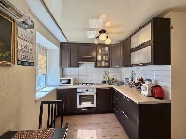 Продаж 1-кімн кв з ремонтом Правий берег
