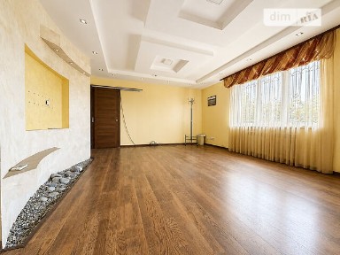 Оренда офісного приміщення на вул. Шкільна 56, приміщень - 23 • ID 34613276
