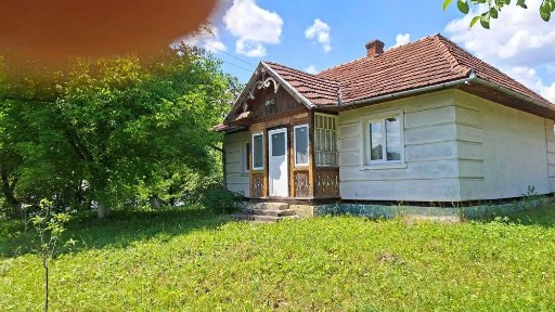 Продам будинок в центрі с. Станиля (м. Трускавець), ціна - 40000 дол. США