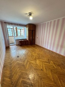 Продаж 2 кімнатної квартири