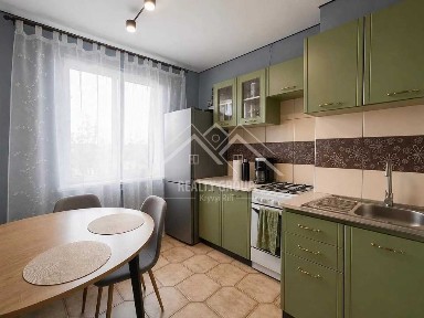 Продаж 2к квартира на Східному -1