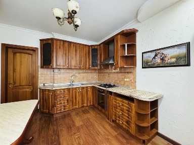 Київська область, Вишневе