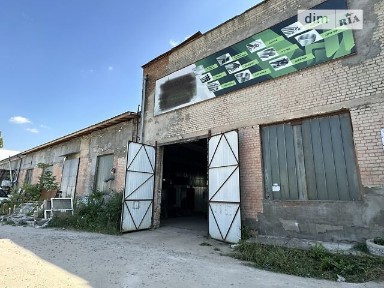Будівельників, Рівне, площа 1700 кв. м • ID 34613352