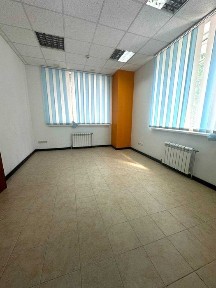 Оренда фасадного приміщення, 126кв. м з ремонтом, Осокорки, Позняки, ТЦ River Mall
