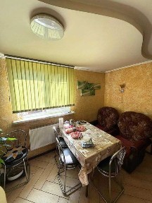 Продаж ДВОХ будинків на одній ділянці з усіма зручностями та власною сауною!