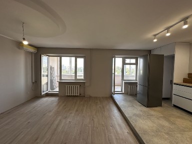 2-комнатная в районе 5-й станции Фонтана | Кирпичный дом | Газ | Ремонт | 95м2