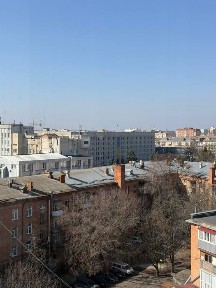 Продам 4-х кімнатну квартиру. Центр міста