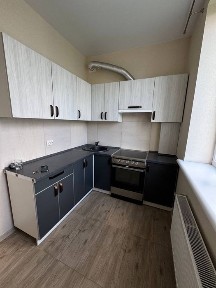 Продам двокімнатну квартиру по вулиці Букова