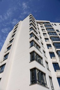 Продаж готової 2-кімнатна квартира з індивідуальним газовим опаленням в сучасному ЖК поруч центру